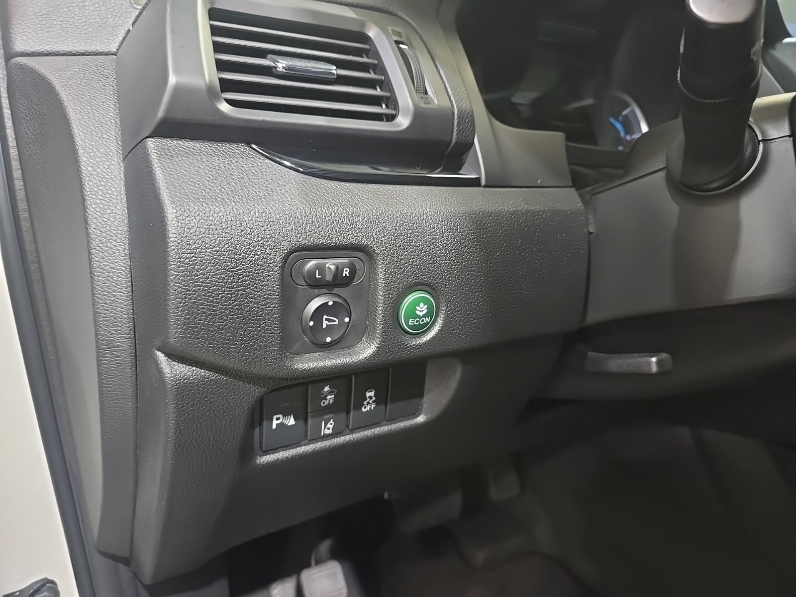 Used 2019 Honda Pilot Touring image 31
