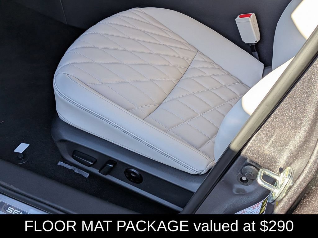 New 2026 Nissan Sentra SL w/ Floor Mat Package FWD image 6