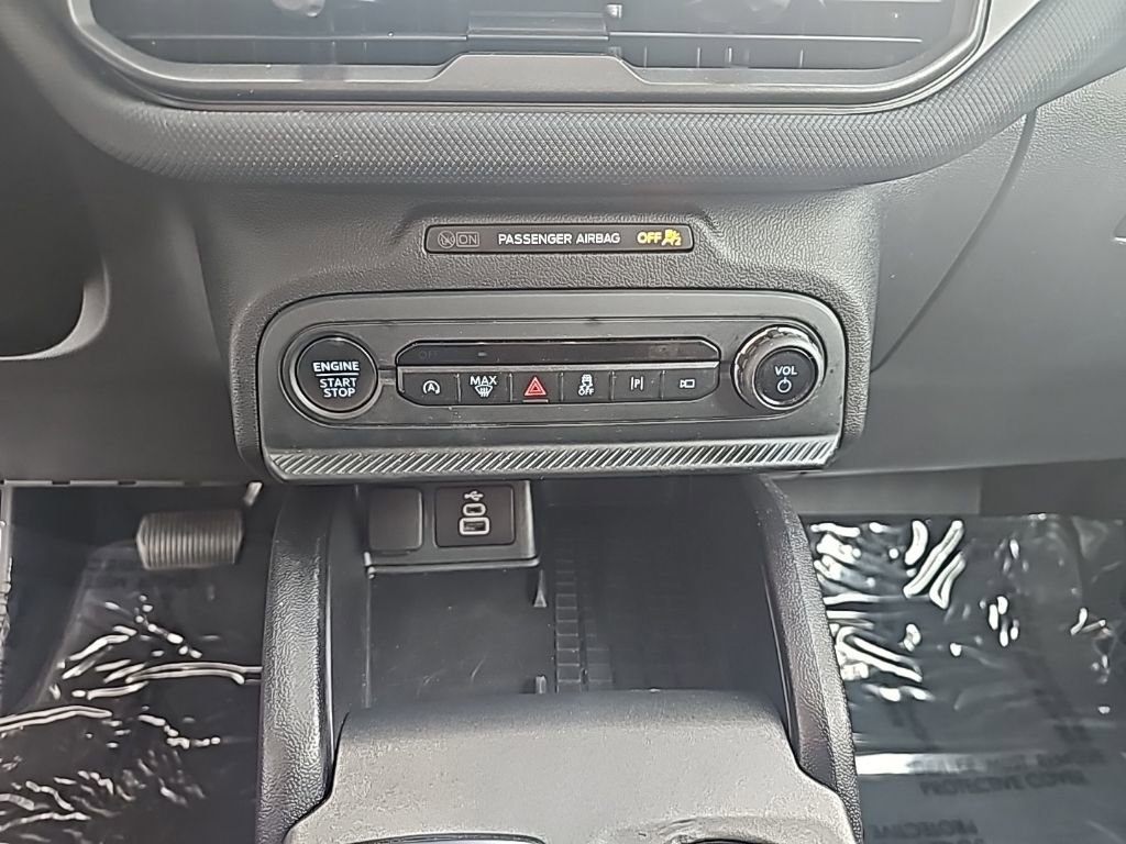 Used 2025 Ford Bronco Sport Outer Banks w/ Outer Banks Tech Package+ AWD/4WD image 17