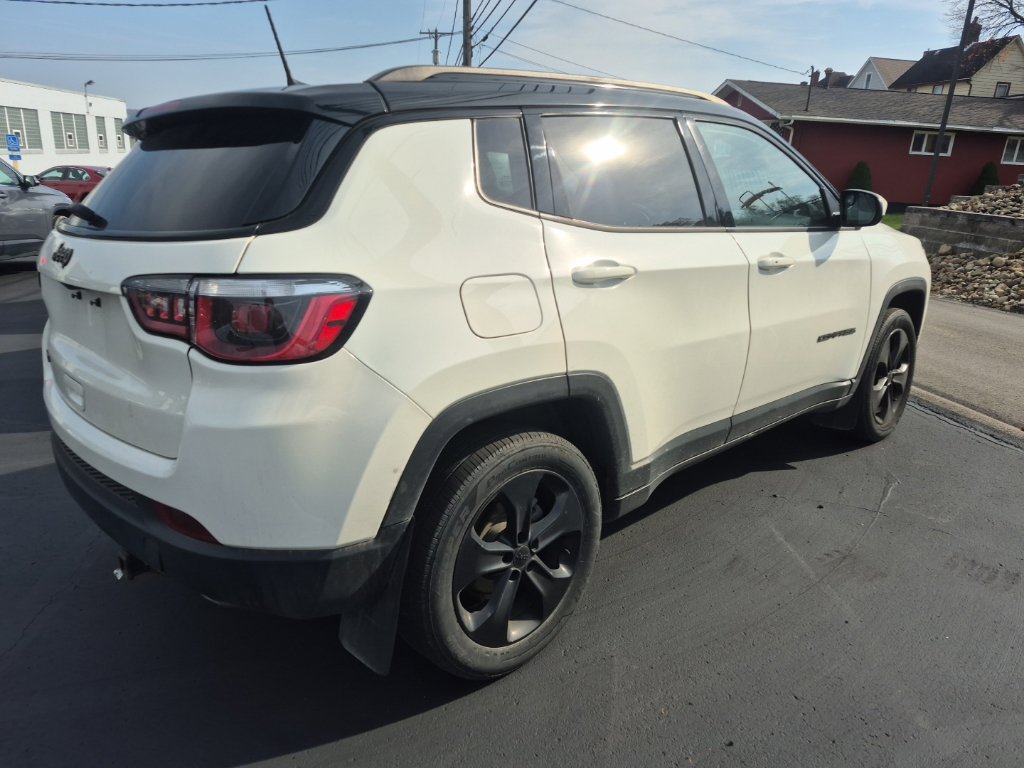 Used 2019 Jeep Compass Latitude AWD/4WD image 7