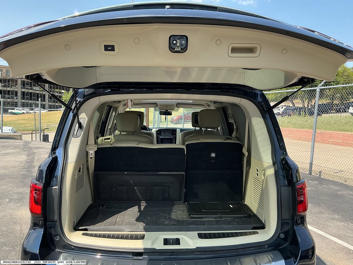 Used 2020 INFINITI QX80 Luxe w/ Proactive Package AWD/4WD image 10