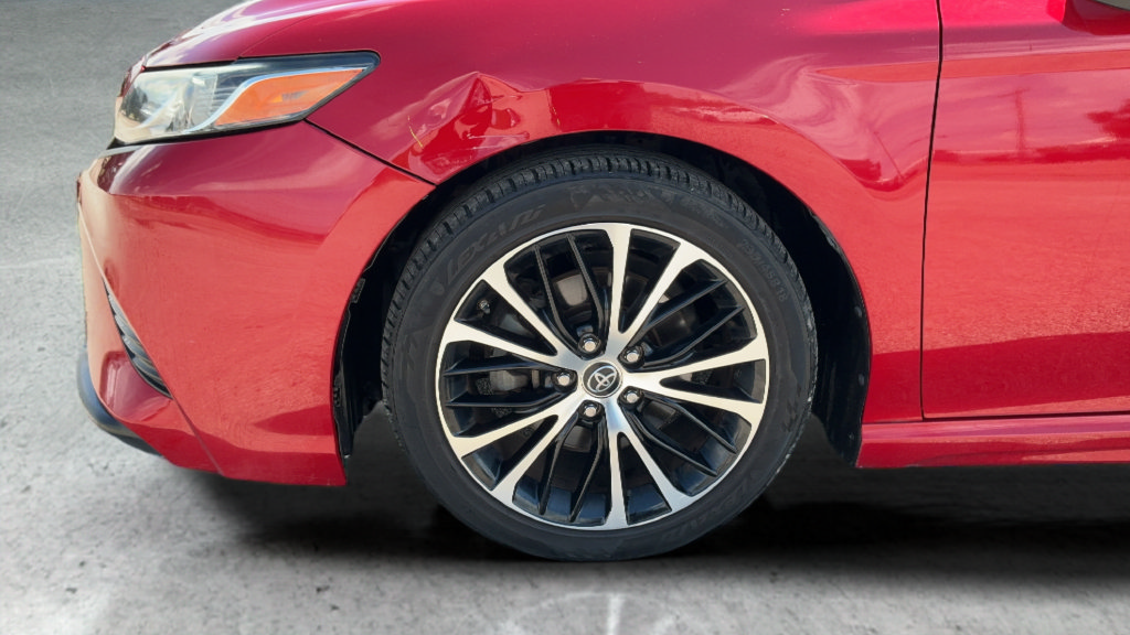 Used 2019 Toyota Camry SE FWD image 25