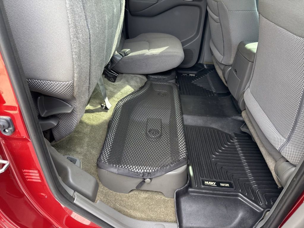 Used 2017 Nissan Frontier SV image 35