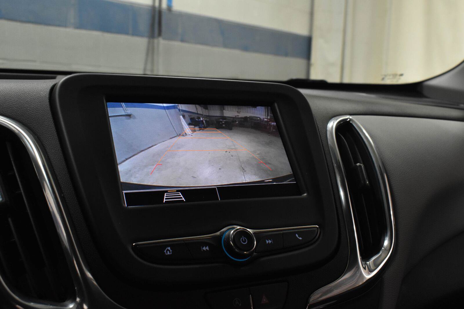 Used 2023 Chevrolet Equinox LT AWD/4WD image 14