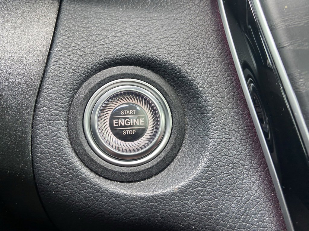 Used 2022 Mercedes-Benz GLC 43 AMG 4MATIC image 24