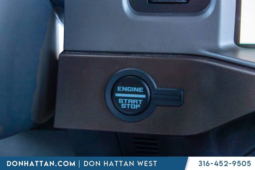 Used 2023 Ford Bronco Outer Banks image 8