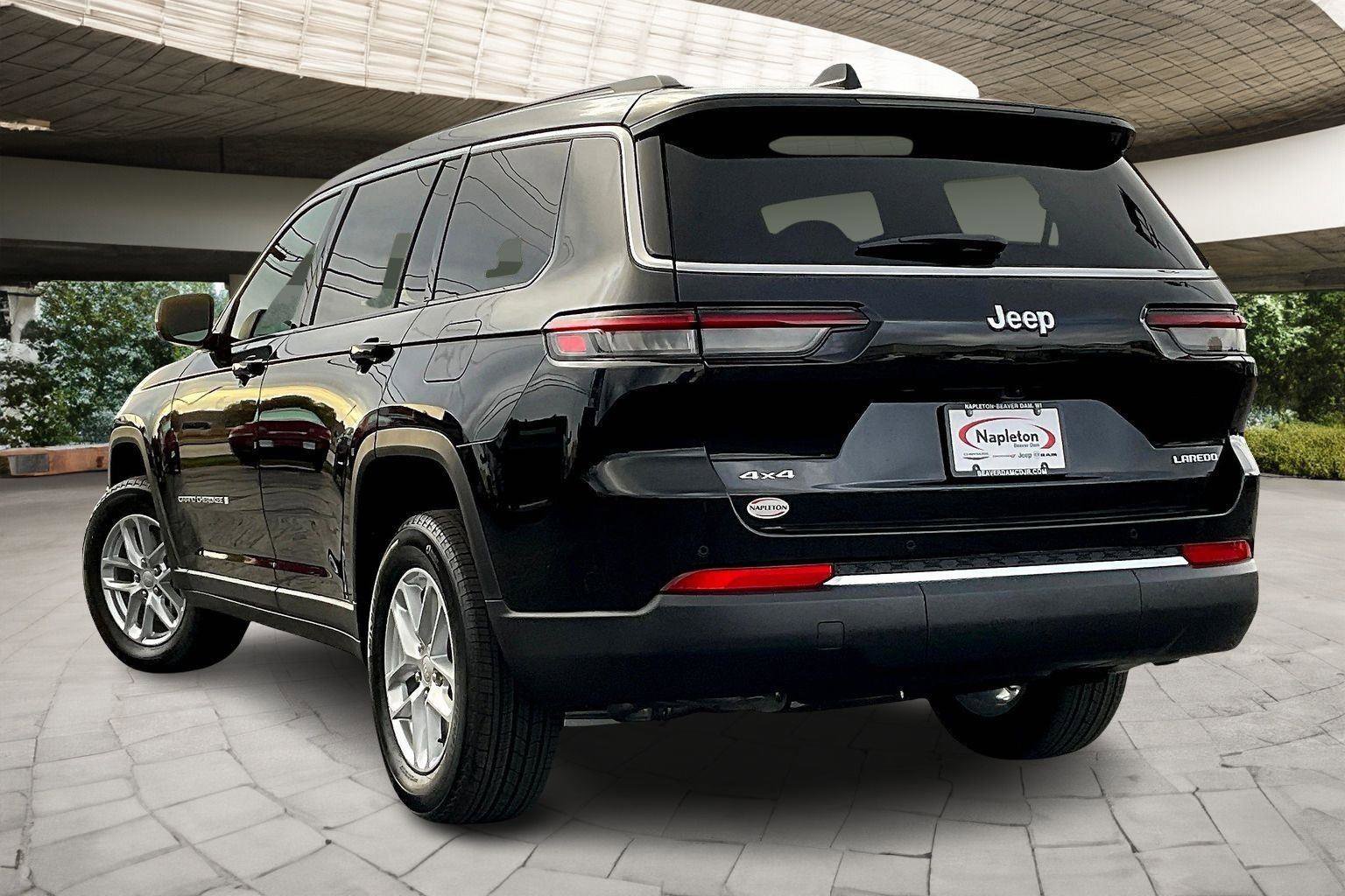 New 2025 Jeep Grand Cherokee L Laredo w/ Luxury Tech Group I image 3