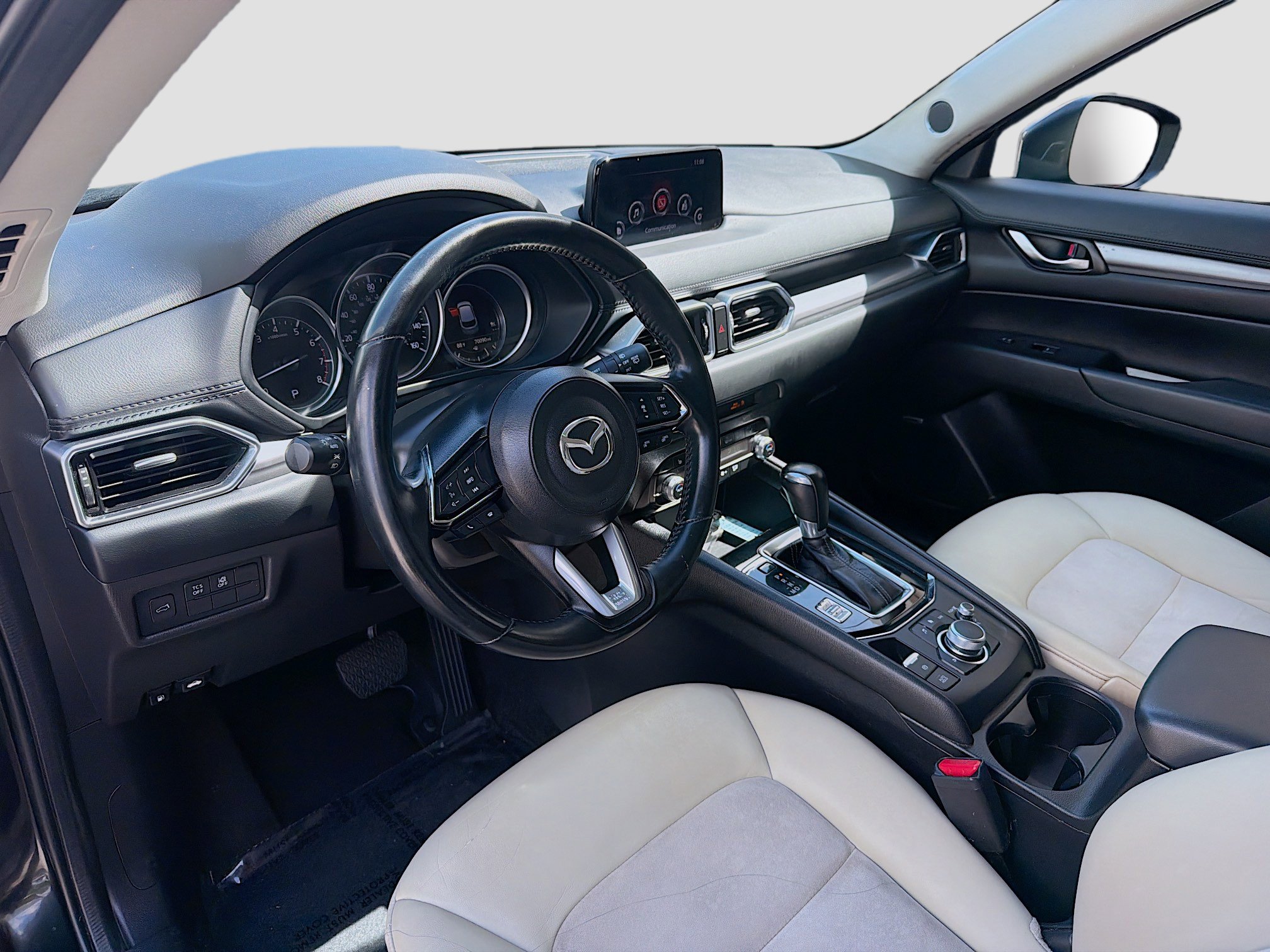 Used 2019 MAZDA CX-5 Touring FWD image 9