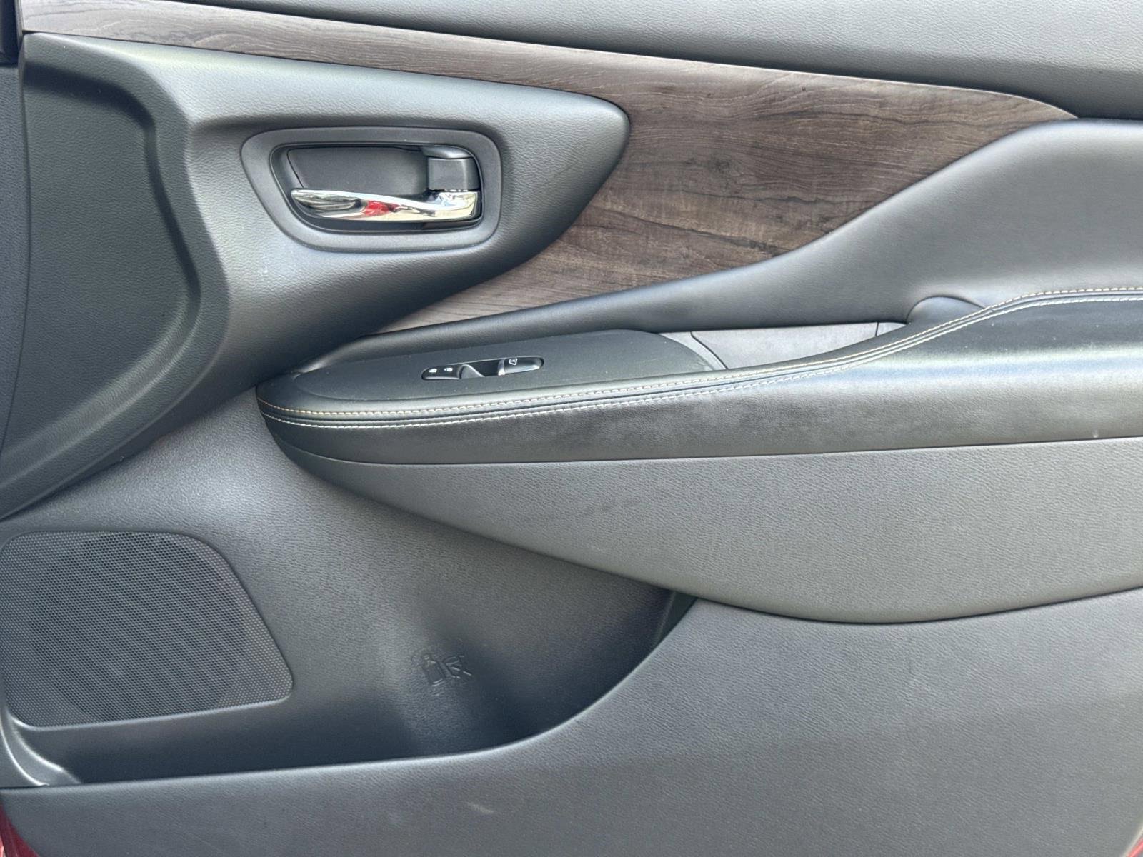 Used 2023 Nissan Murano Platinum w/ Cargo Package image 24