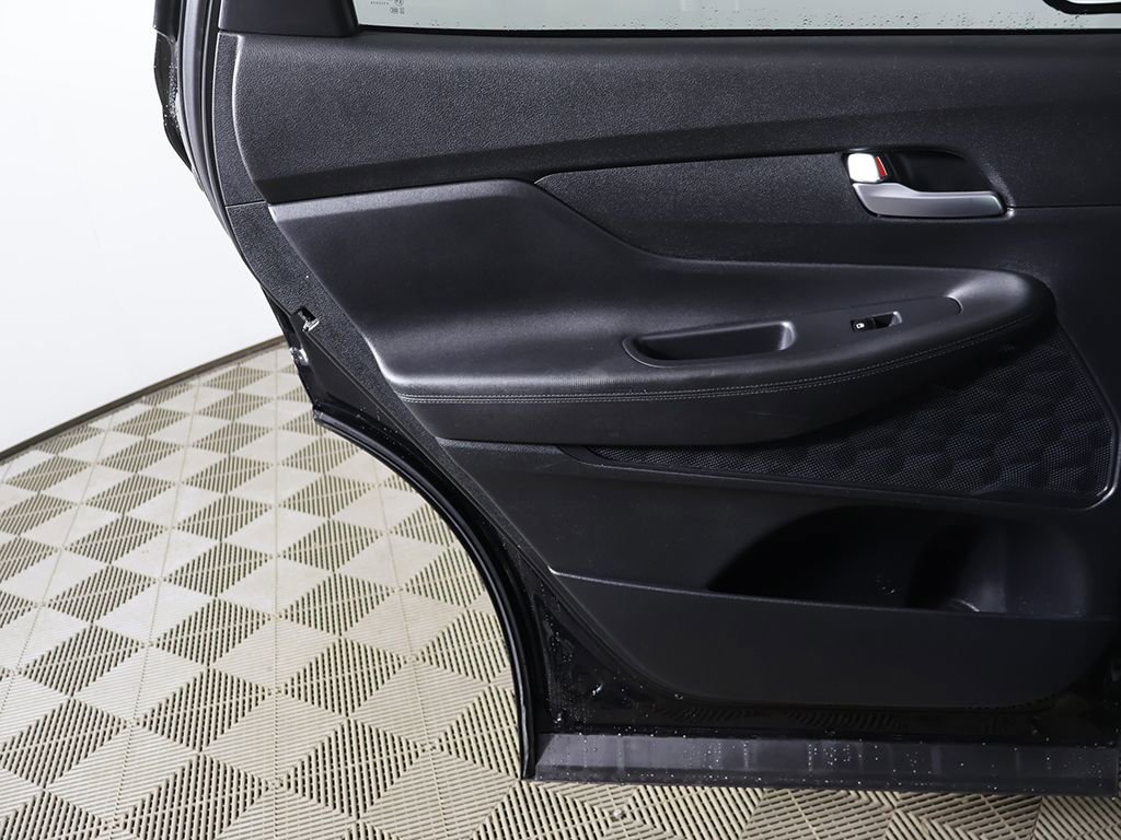 Used 2021 Hyundai Santa Fe SEL FWD image 22