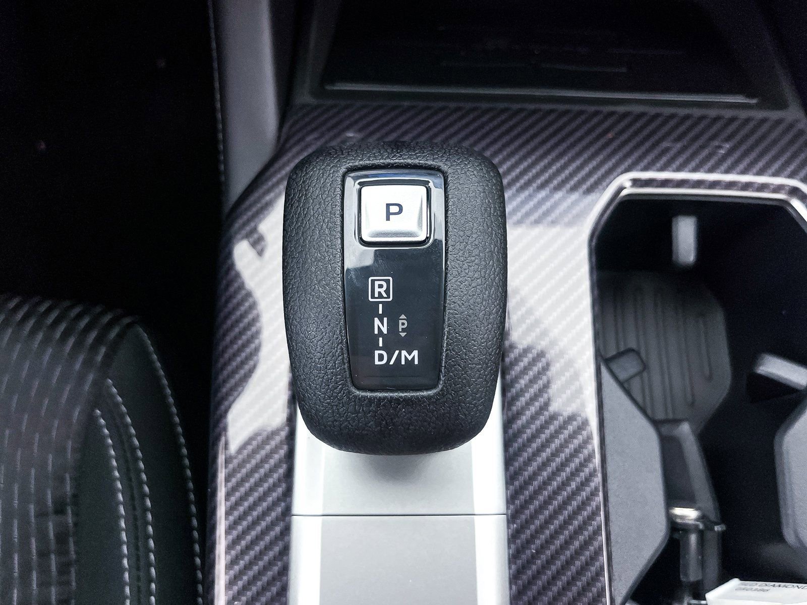 New 2025 Mitsubishi Outlander ES image 18