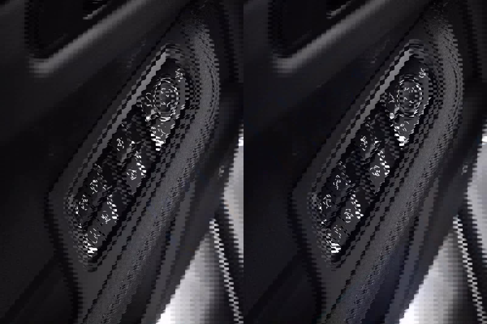 Certified 2025 Porsche Macan image 18