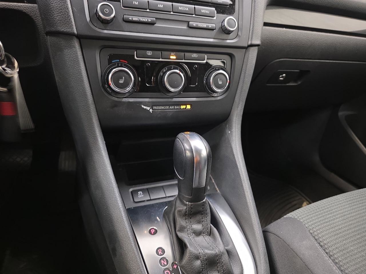 Used 2012 Volkswagen Jetta SE image 43