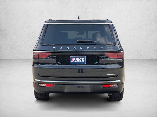 Used 2024 Jeep Wagoneer Series III AWD/4WD image 6
