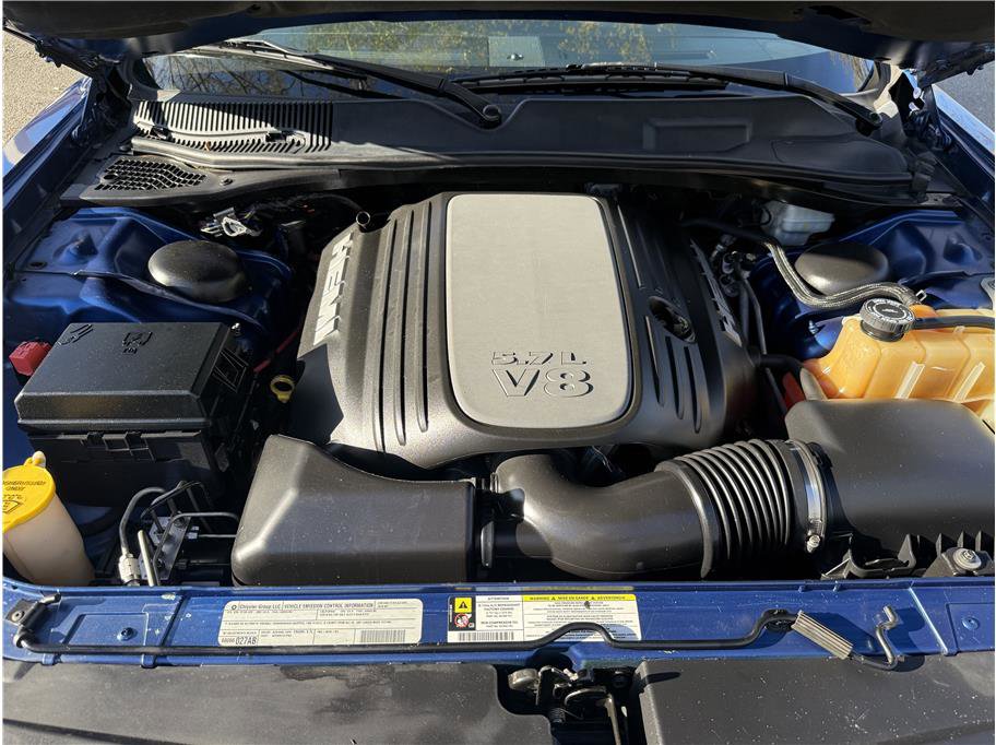 Used 2010 Dodge Challenger R/T w/ Sound Group RWD image 13