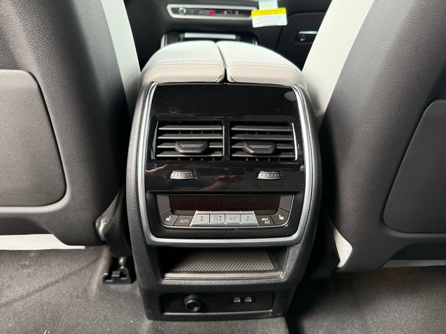 New 2026 BMW X5 xDrive50e w/ M Sport Package AWD/4WD image 23