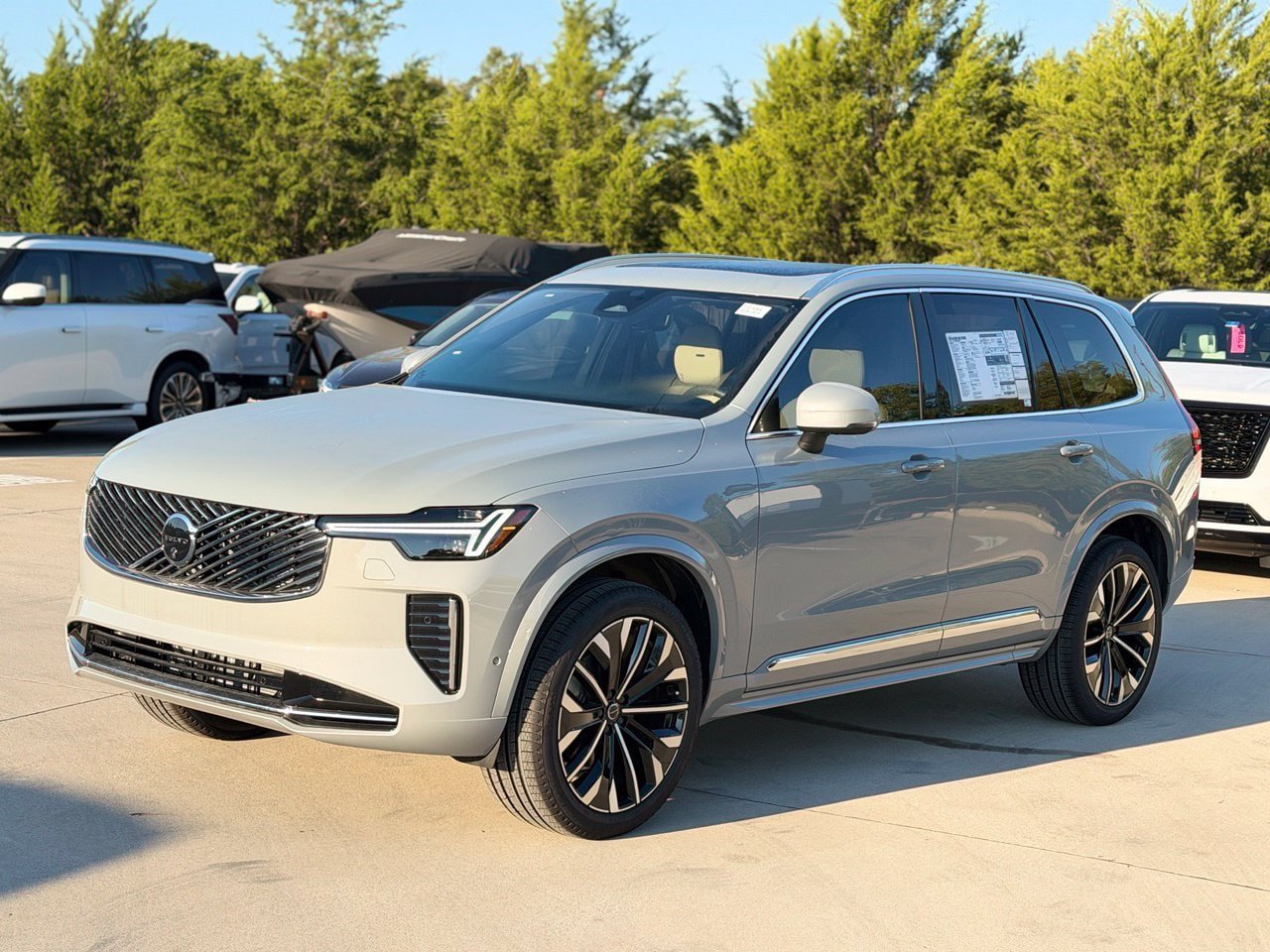 New 2026 Volvo XC90 B6 Plus w/ Protection Package Premier AWD/4WD image 2