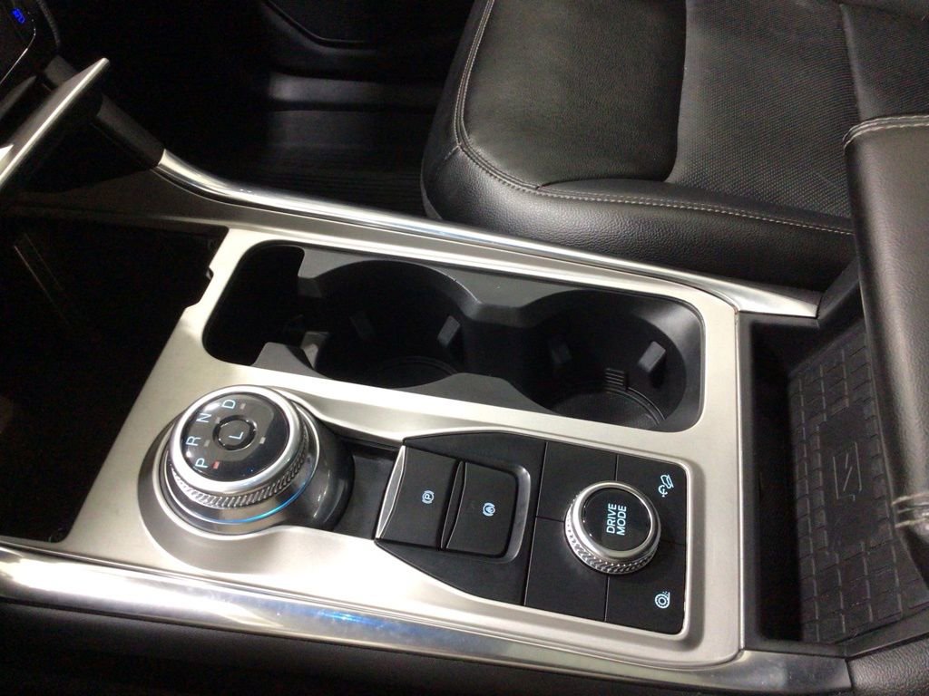 Used 2022 Ford Explorer Limited image 16