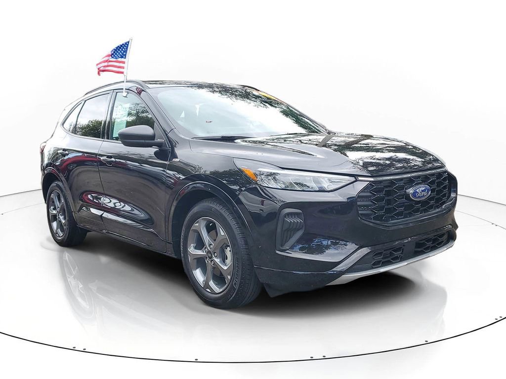 Used 2024 Ford Escape ST-Line w/ Tech Pack #1 image 3