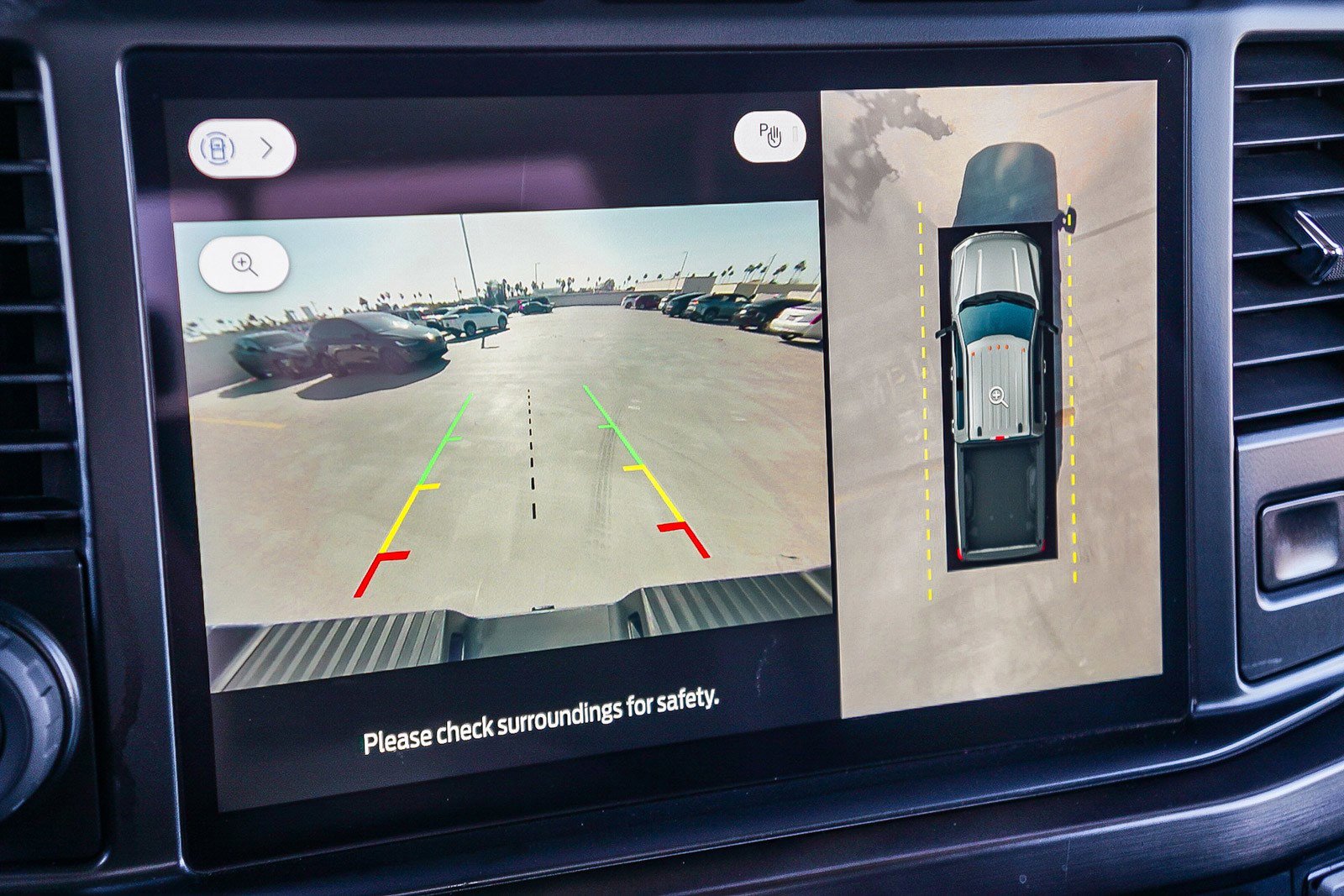 Used 2023 Ford F250 Lariat w/ Lariat Ultimate Package image 27