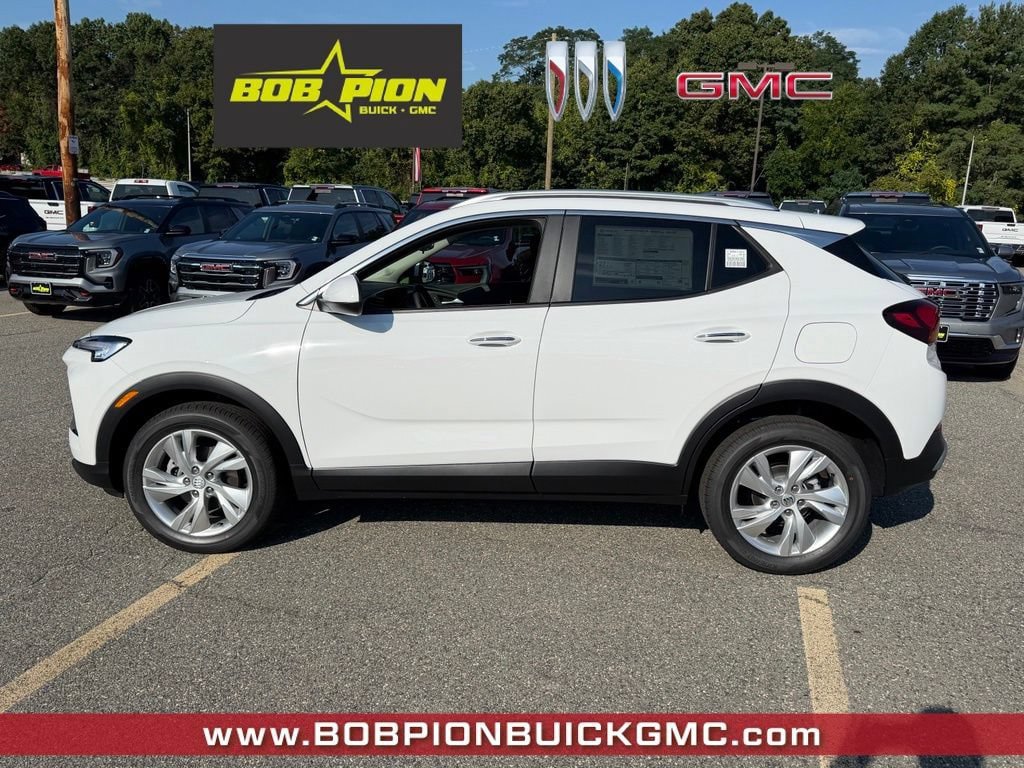 New 2026 Buick Encore GX Preferred w/ Comfort Package AWD/4WD image 2