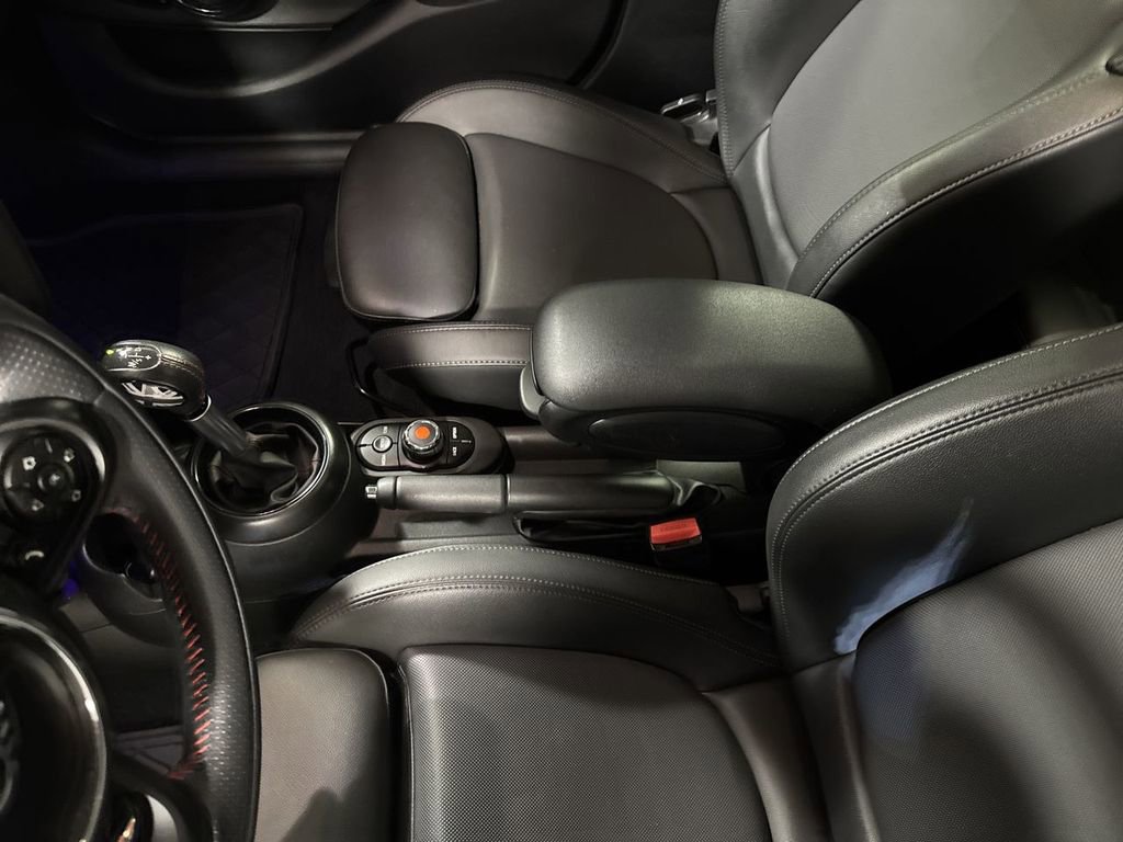 Used 2019 MINI Cooper S w/ Storage Package image 29