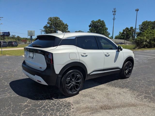 Used 2025 Nissan Kicks SR image 3