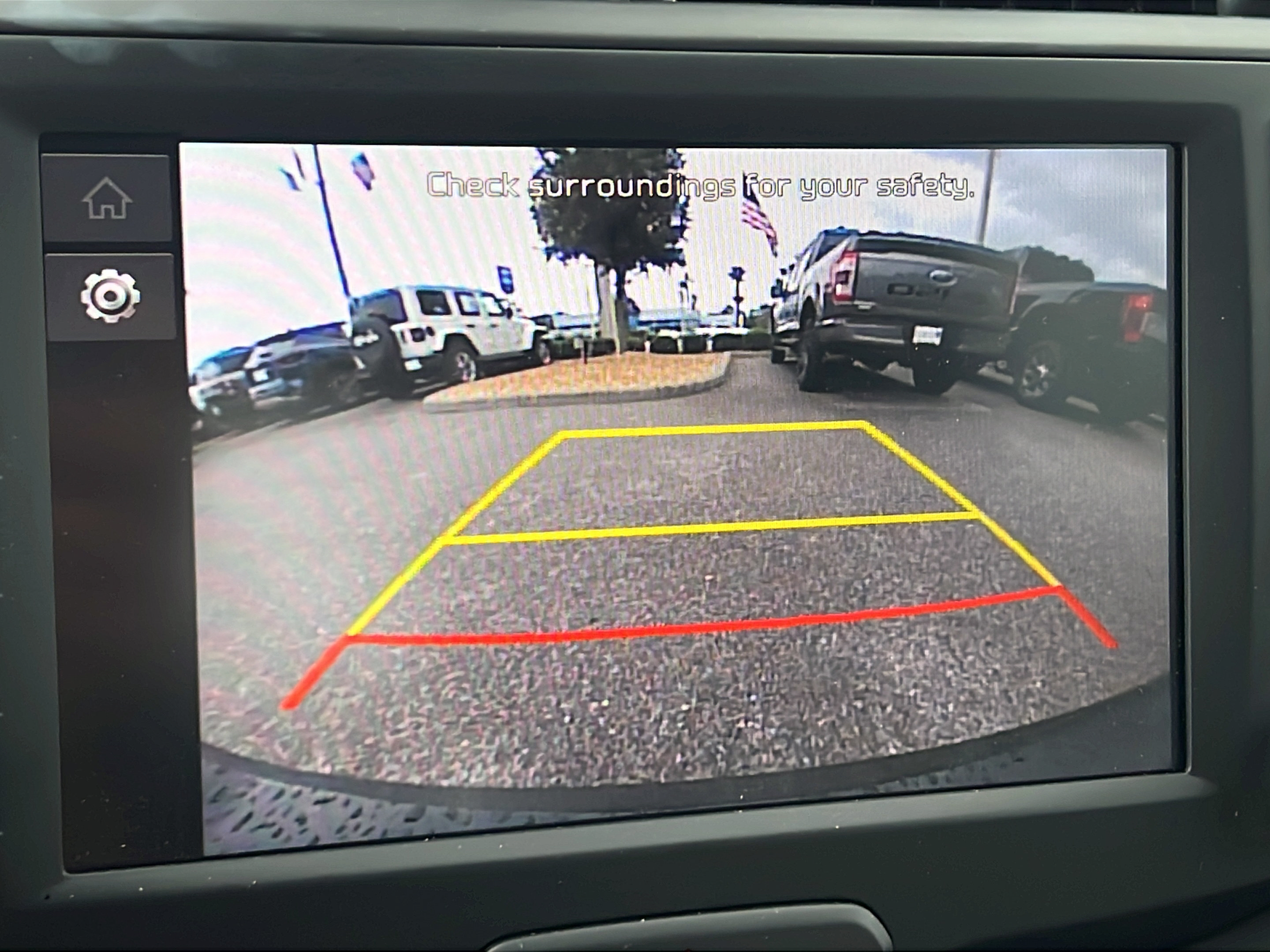 Certified 2025 Kia Soul LX w/ LX Technology Package FWD image 15