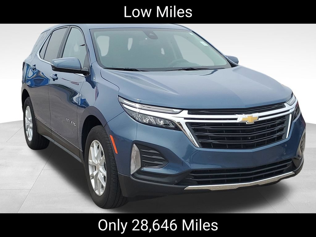 Used 2024 Chevrolet Equinox LT AWD/4WD image 2