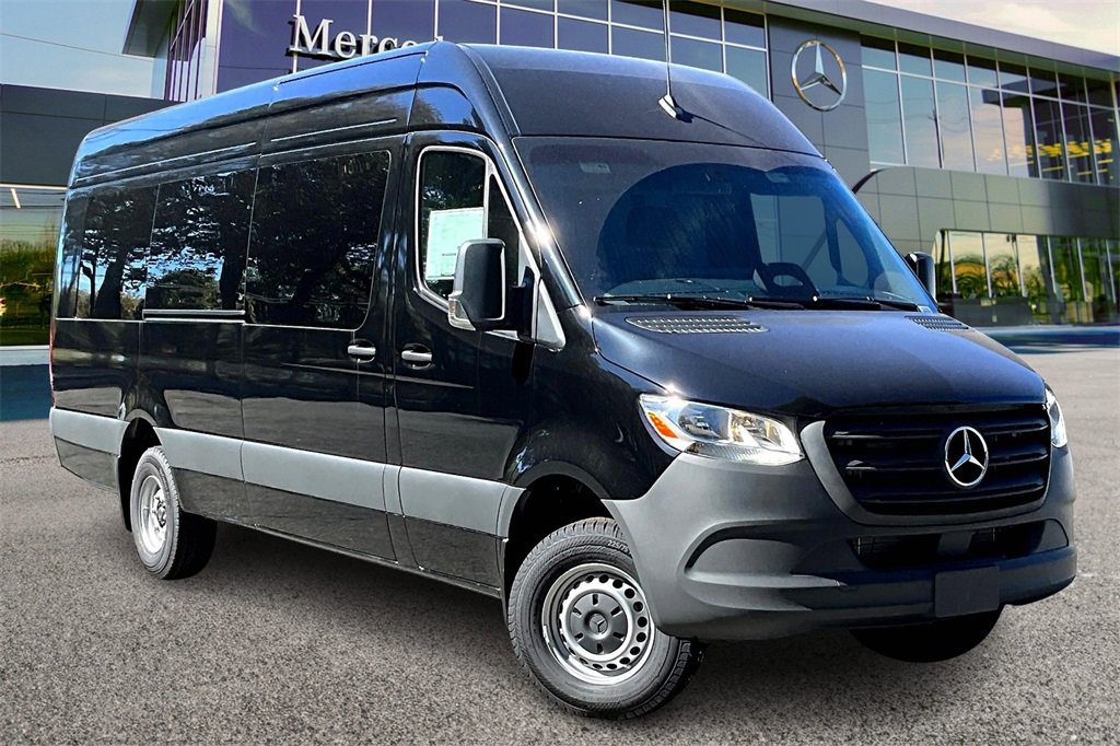 New 2025 Mercedes-Benz Sprinter 3500