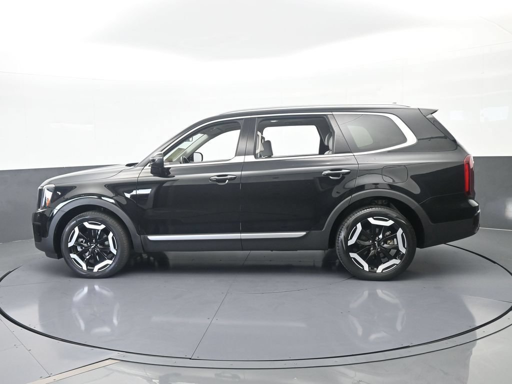 Used 2024 Kia Telluride S w/ S Sunroof Package AWD/4WD image 3