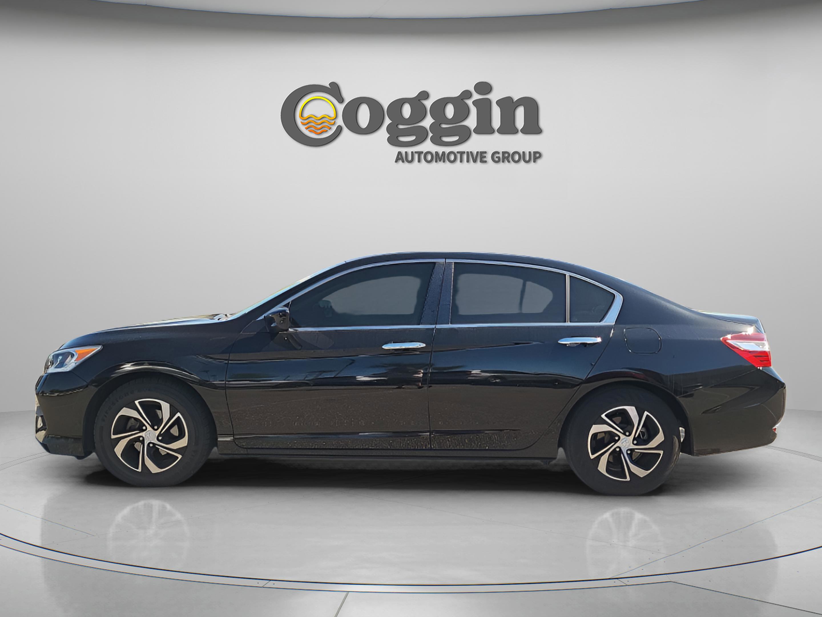 Certified 2017 Honda Accord LX image 3