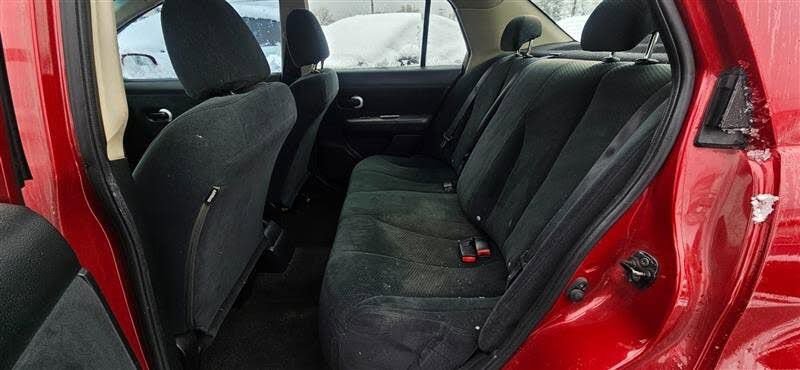 Used 2011 Nissan Versa 1.8 S FWD image 14