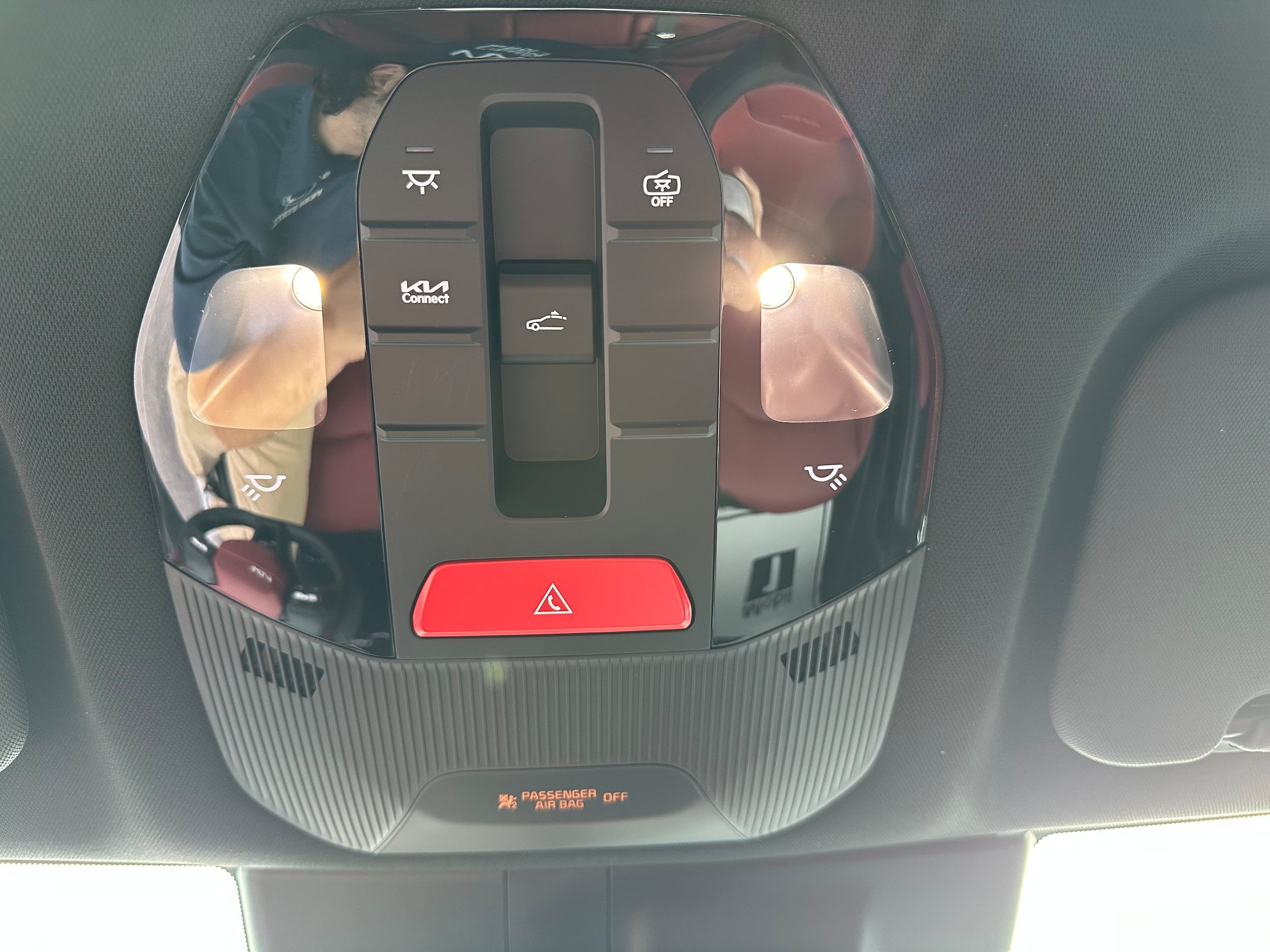 New 2026 Kia K4 GT-Line w/ GT-Line Premium Package FWD image 31
