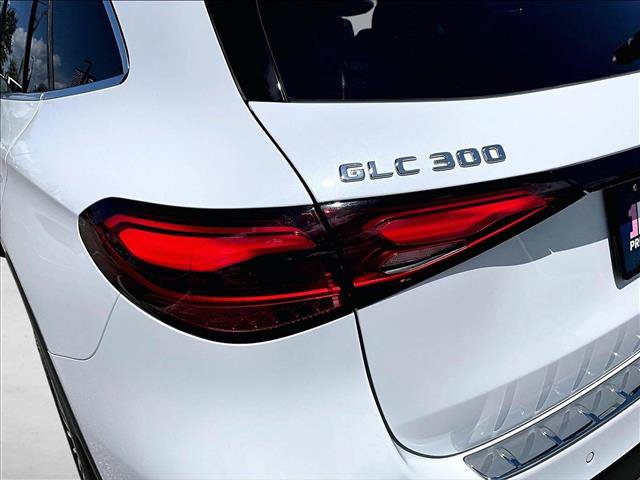 Used 2026 Mercedes-Benz GLC 300 4MATIC image 29