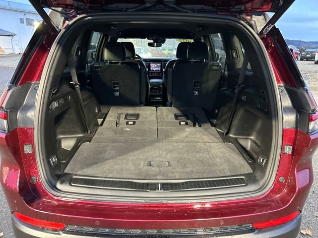 Used 2022 Jeep Grand Cherokee L Laredo image 16