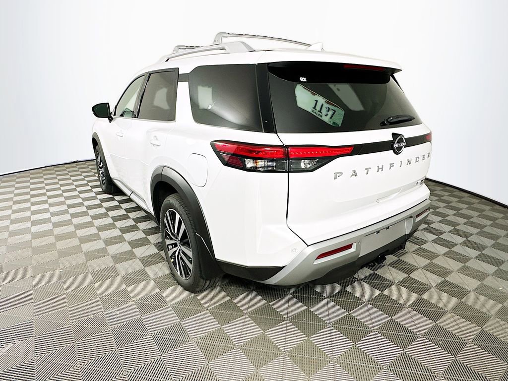 New 2025 Nissan Pathfinder Platinum w/ Cargo Package image 7