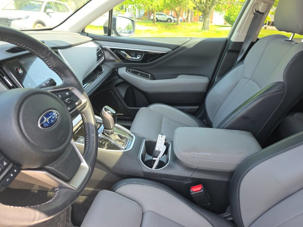 Used 2023 Subaru Outback Limited AWD/4WD image 25