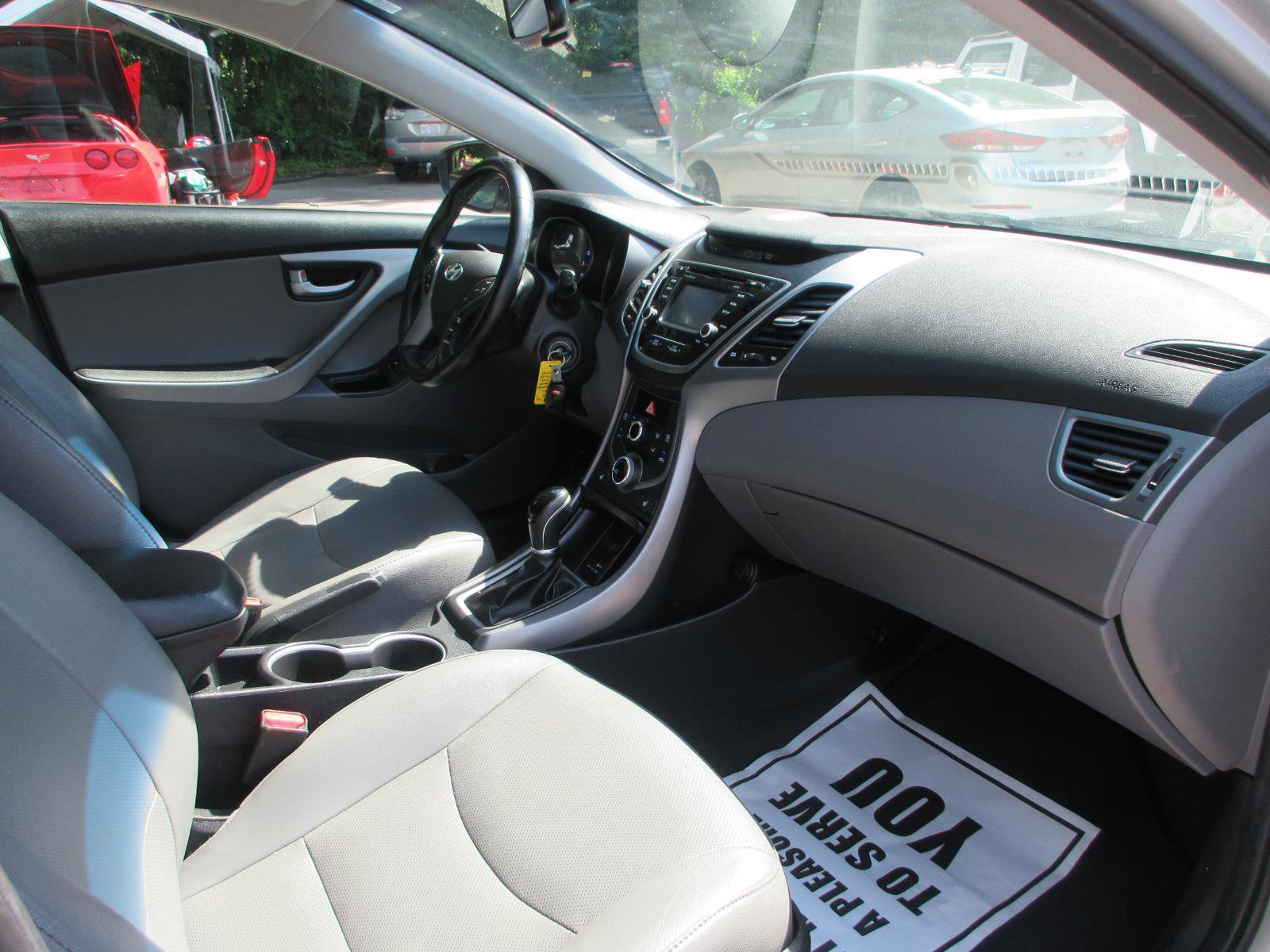 Used 2014 Hyundai Elantra Limited FWD image 13