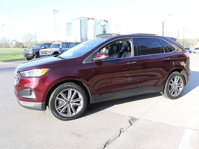 Used 2023 Ford Edge Titanium w/ Class II Trailer Tow Package AWD/4WD image 3