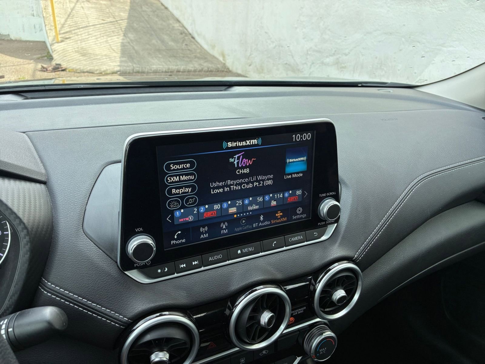 Used 2025 Nissan Sentra SV FWD image 20