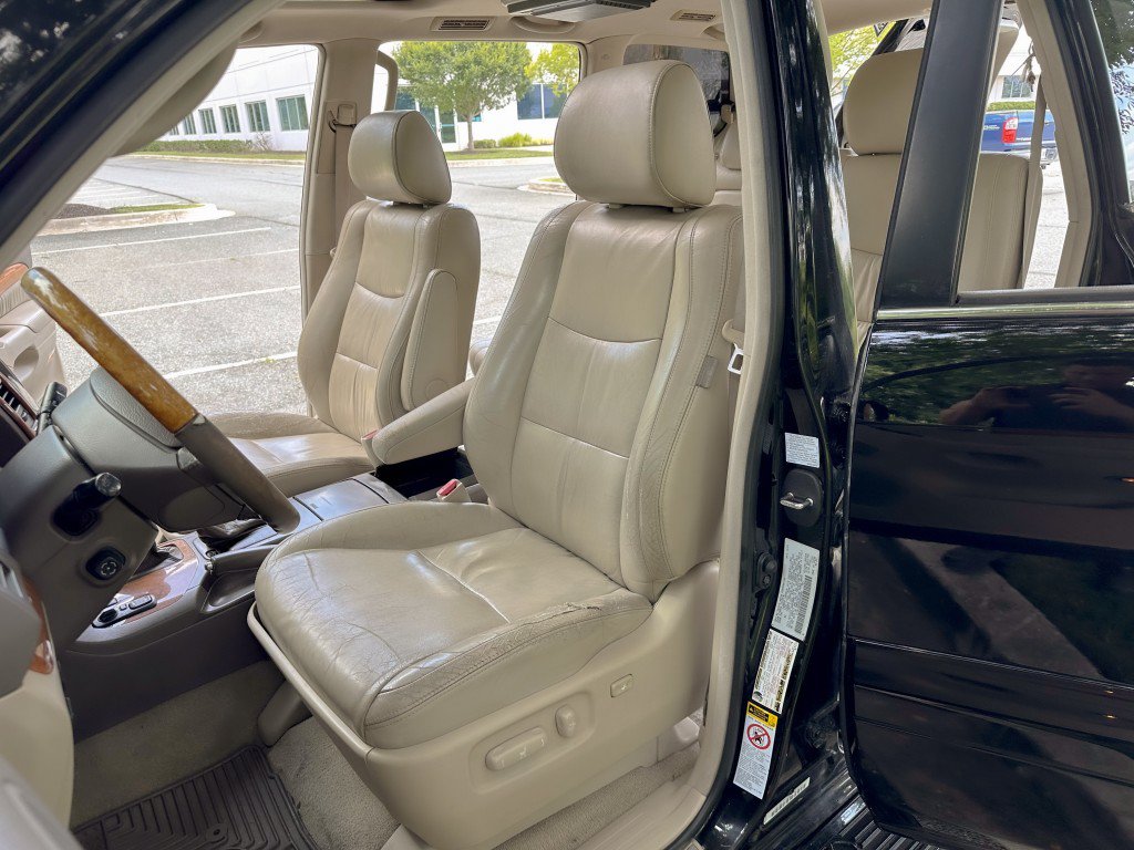 Used 2004 Lexus GX 470 AWD/4WD image 13