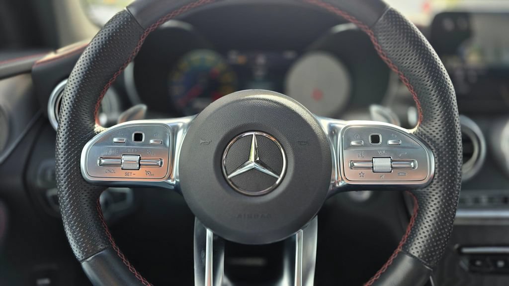 Used 2021 Mercedes-Benz GLC 43 AMG 4MATIC image 25