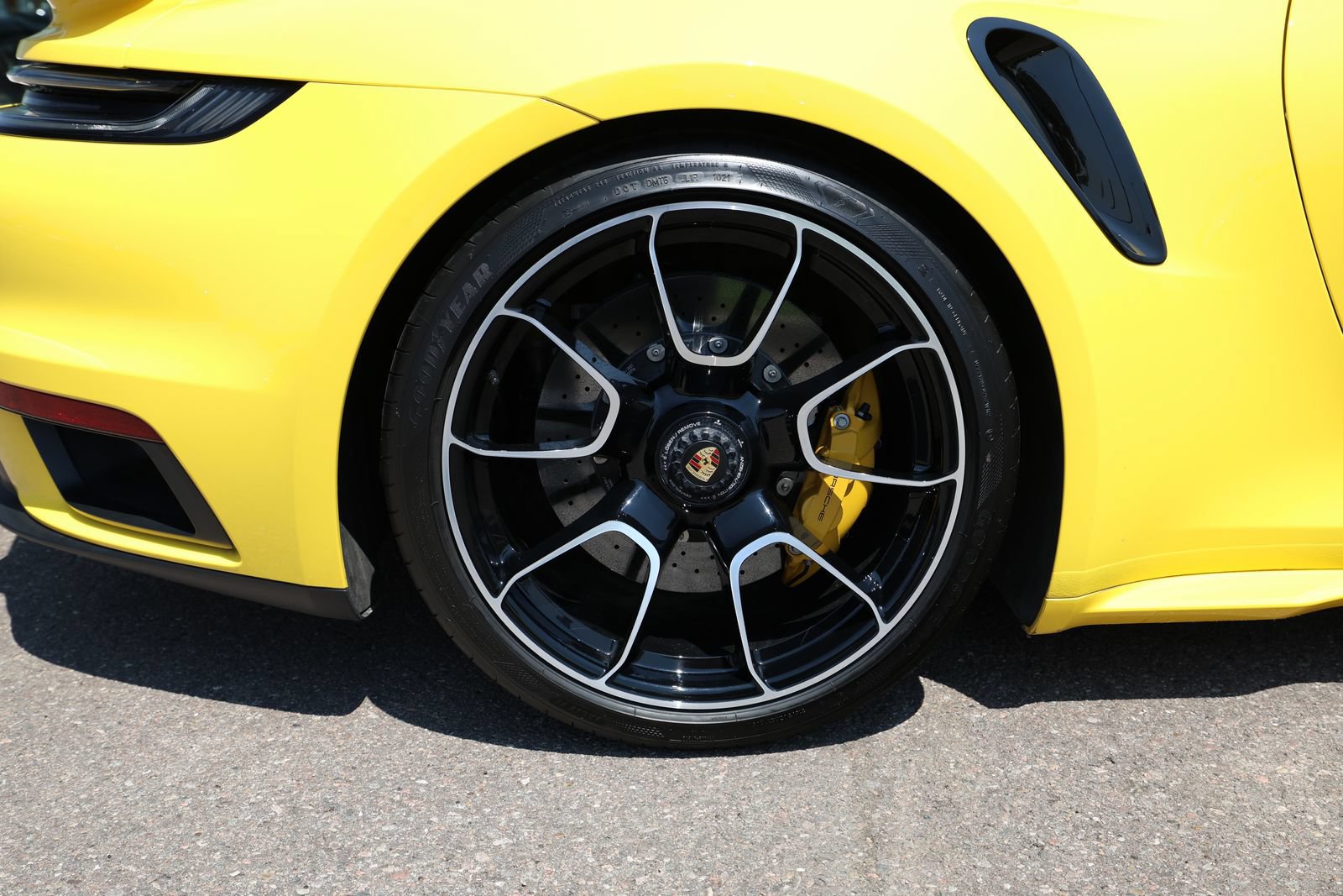 Used 2021 Porsche 911 Turbo S AWD/4WD image 15