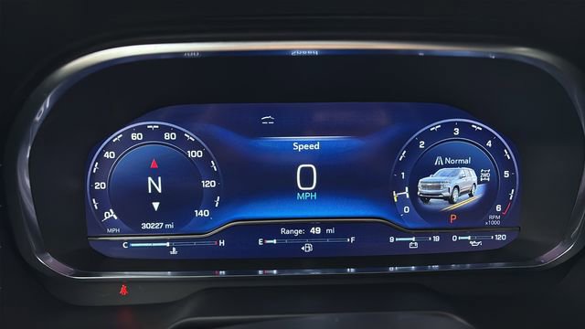 Used 2024 Chevrolet Tahoe High Country image 12