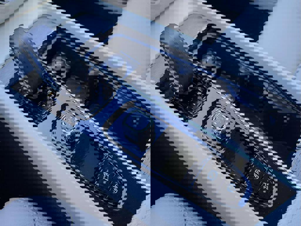 New 2026 Volvo V60 B5 Cross Country Plus w/ Protection Package Premier image 6