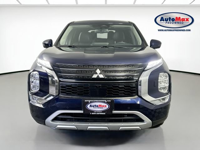 Used 2022 Mitsubishi Outlander SE image 7