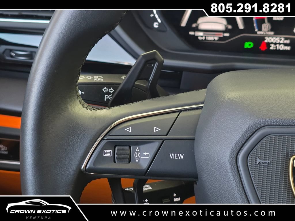 Used 2024 Lamborghini Urus S AWD/4WD image 45