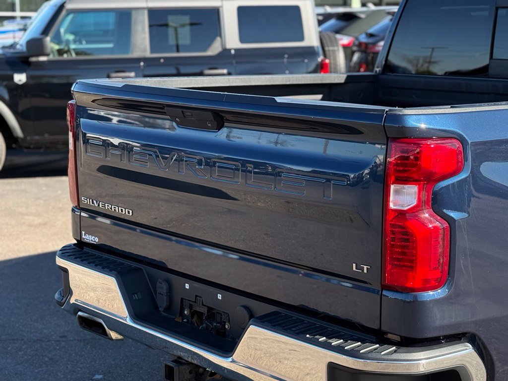 Used 2021 Chevrolet Silverado 1500 LT w/ Z71 Off-Road Package AWD/4WD image 39