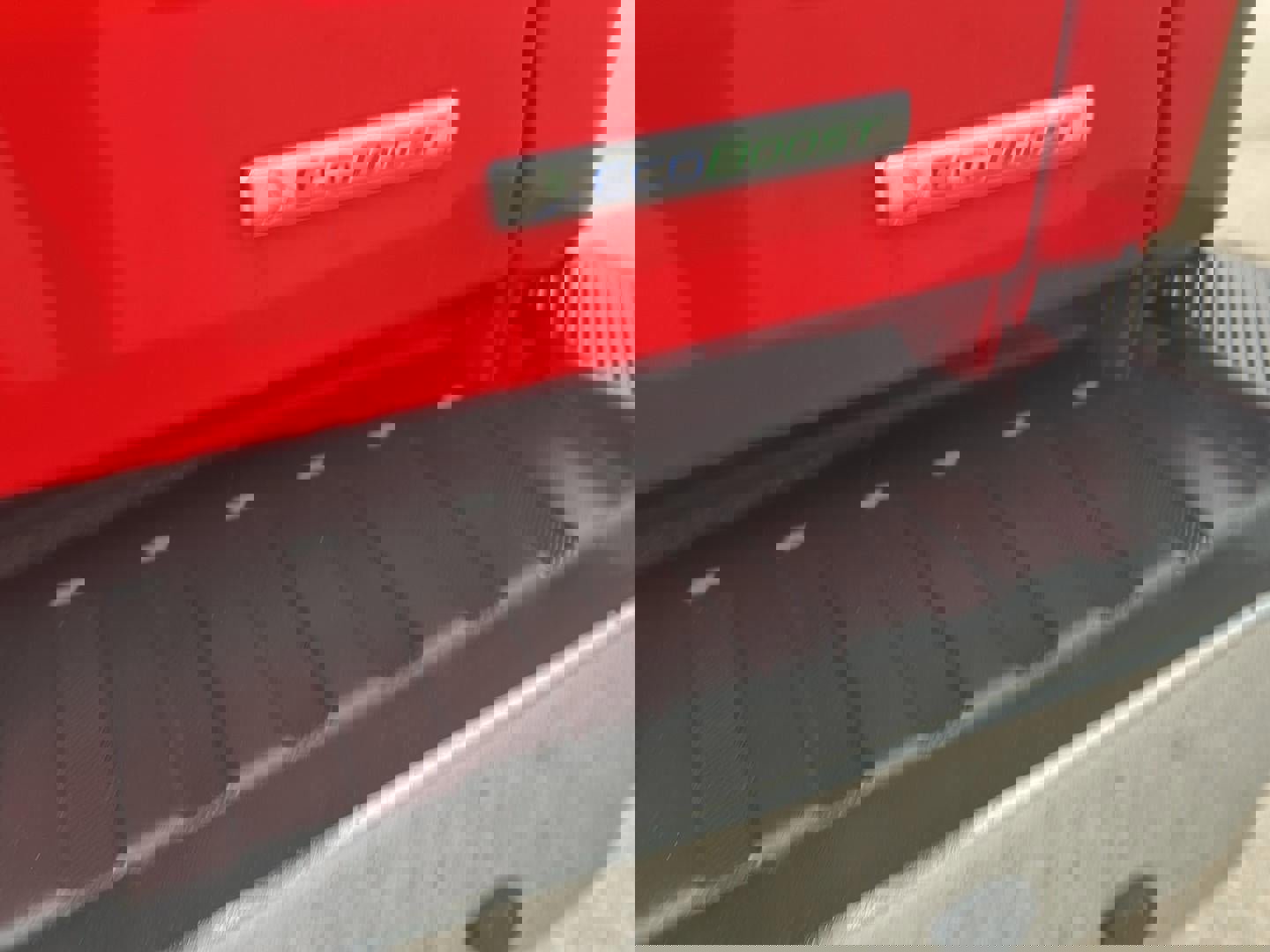 Used 2018 Ford F150 XLT w/ Equipment Group 302A Luxury image 5